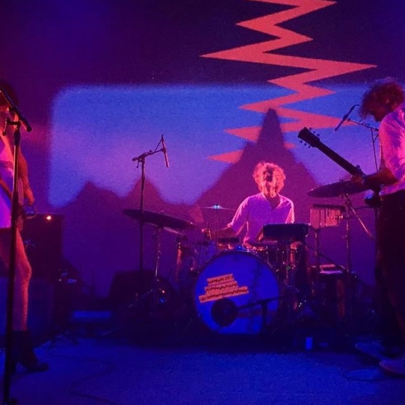 blonde-redhead-projections-1