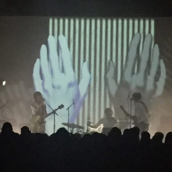 blonde-redhead-projections-4
